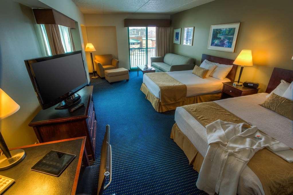 Grand Harbor Resort Dubuque Room photo